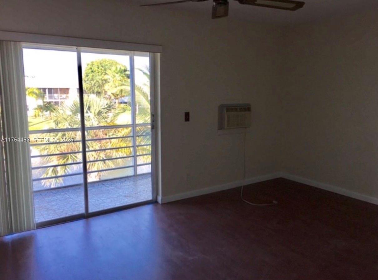 CAMDEN CONDOS - Residential