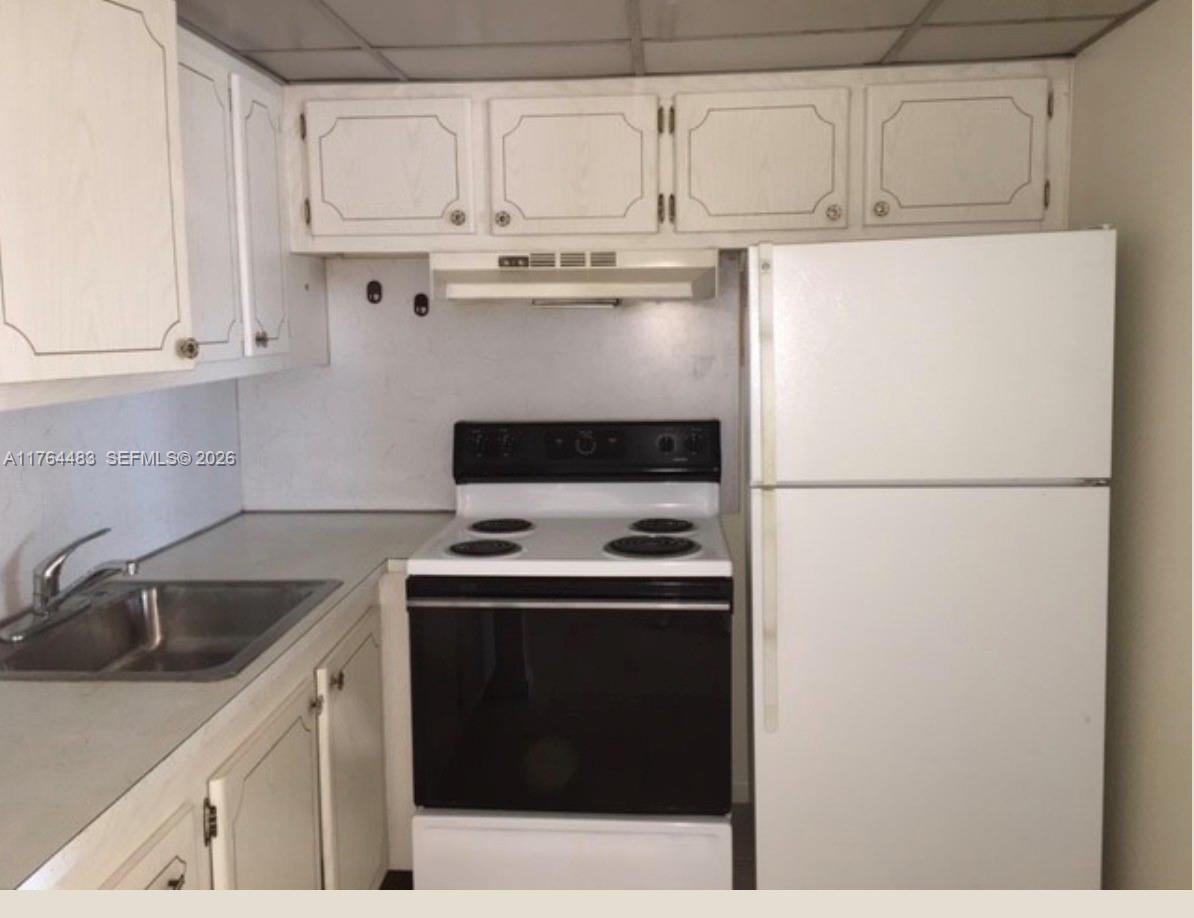 CAMDEN CONDOS - Residential