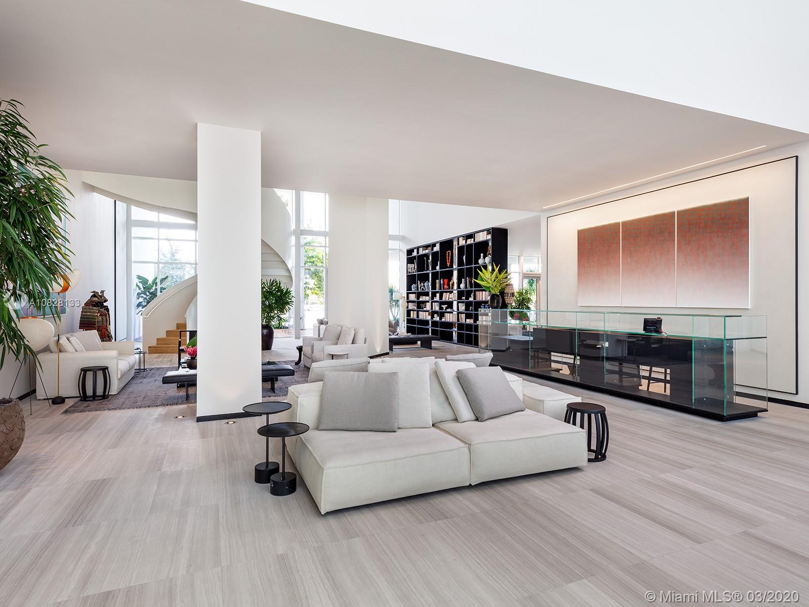 The Ritz-Carlton - Residential