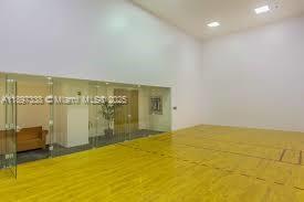 THE MARK ON BRICKELL COND - Residential Lease