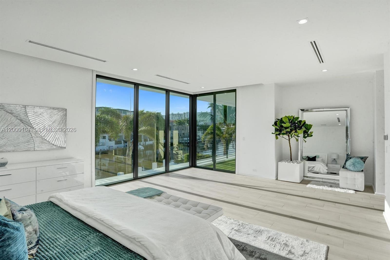 SILVER SHORES-SUB TRACT - Residential