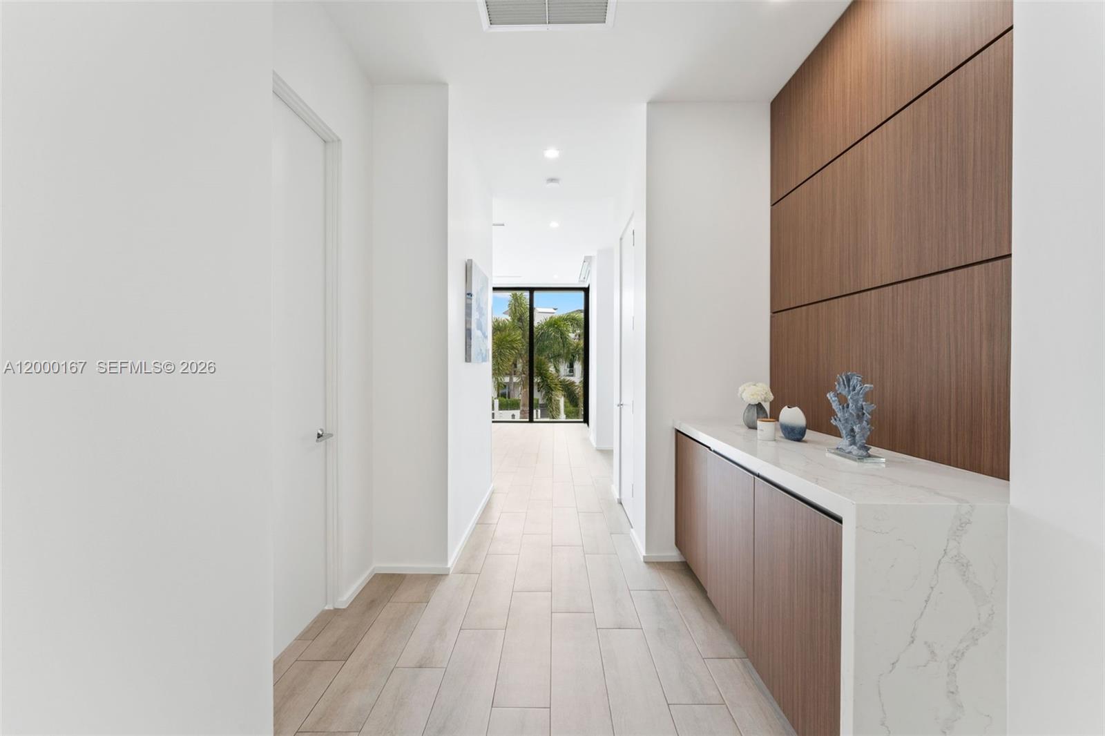 SILVER SHORES-SUB TRACT - Residential