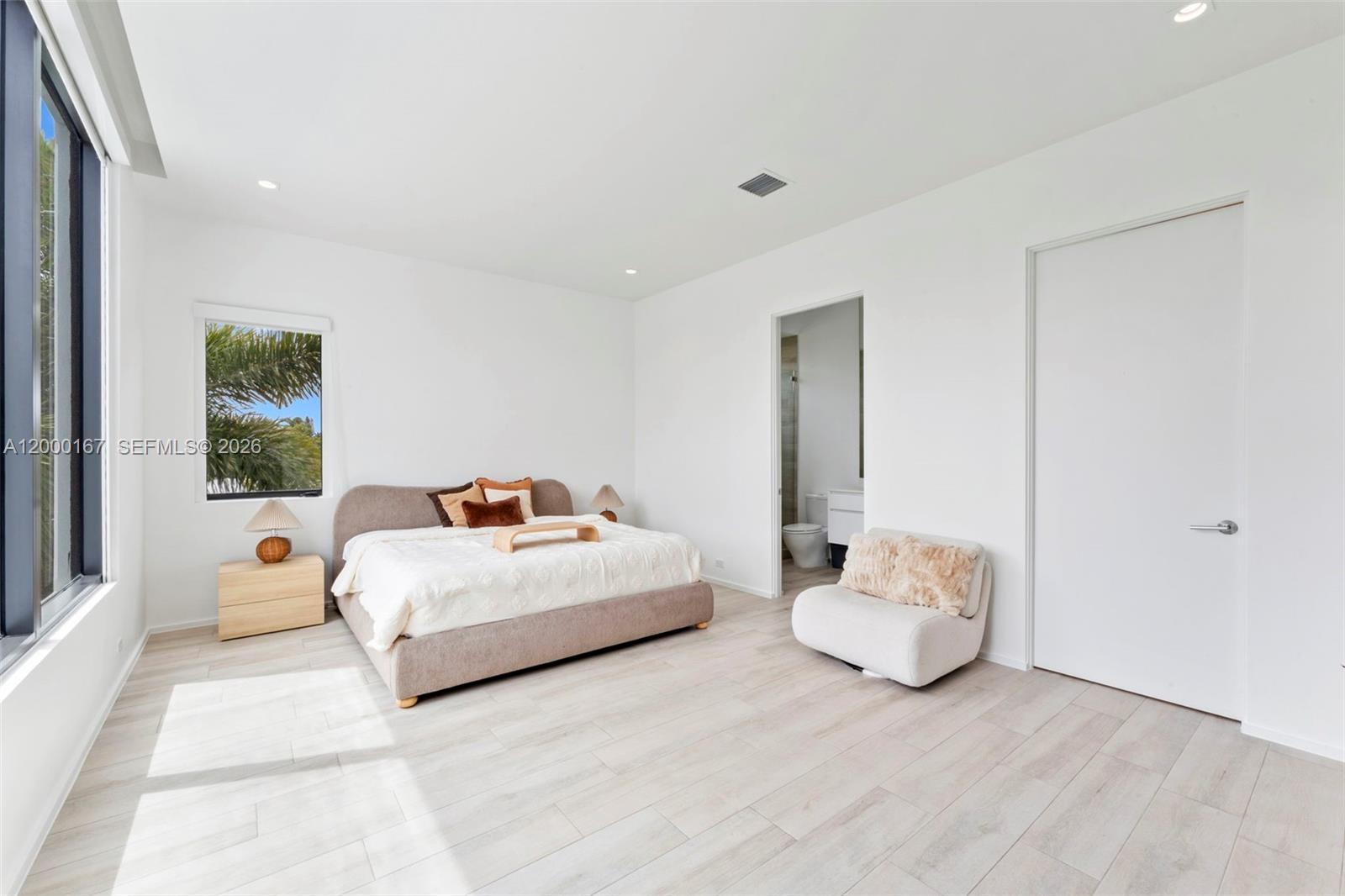 SILVER SHORES-SUB TRACT - Residential