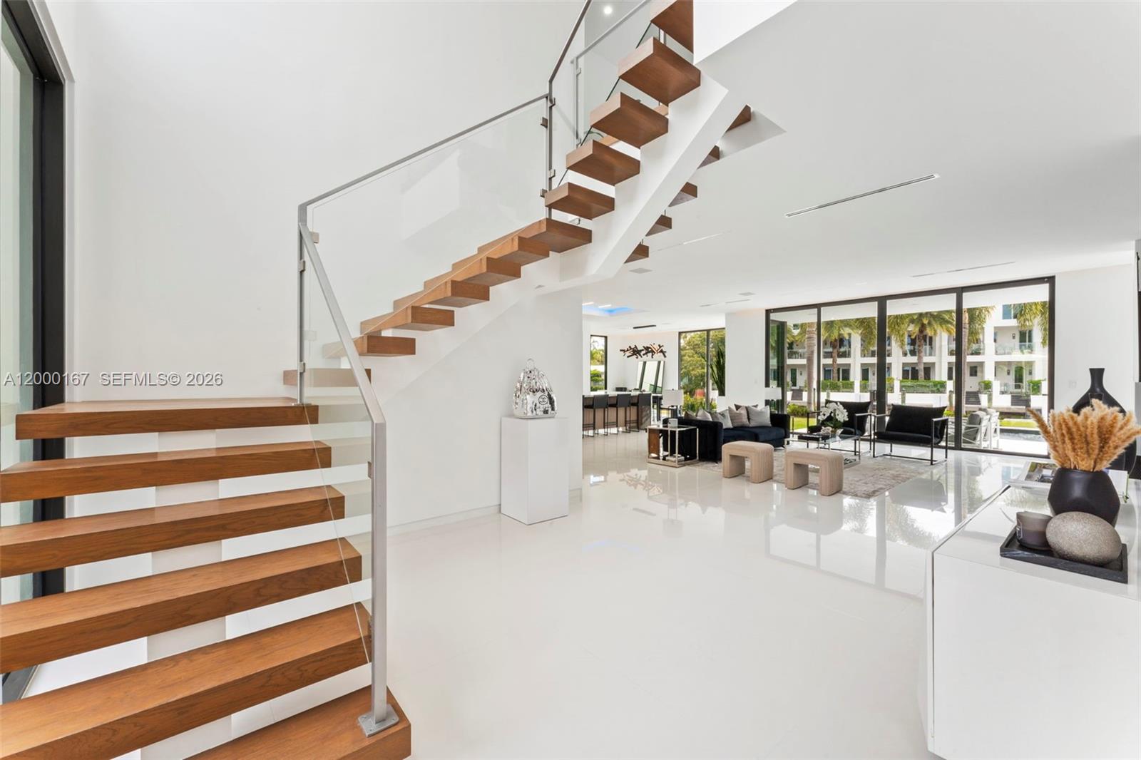 4232 E Tradewinds Ave