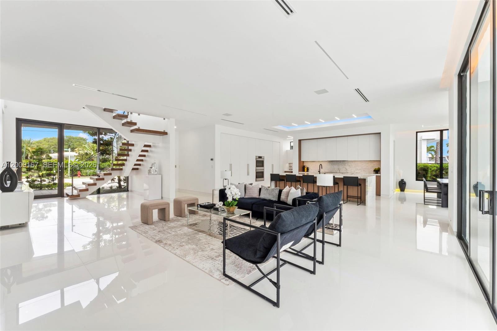 SILVER SHORES-SUB TRACT - Residential