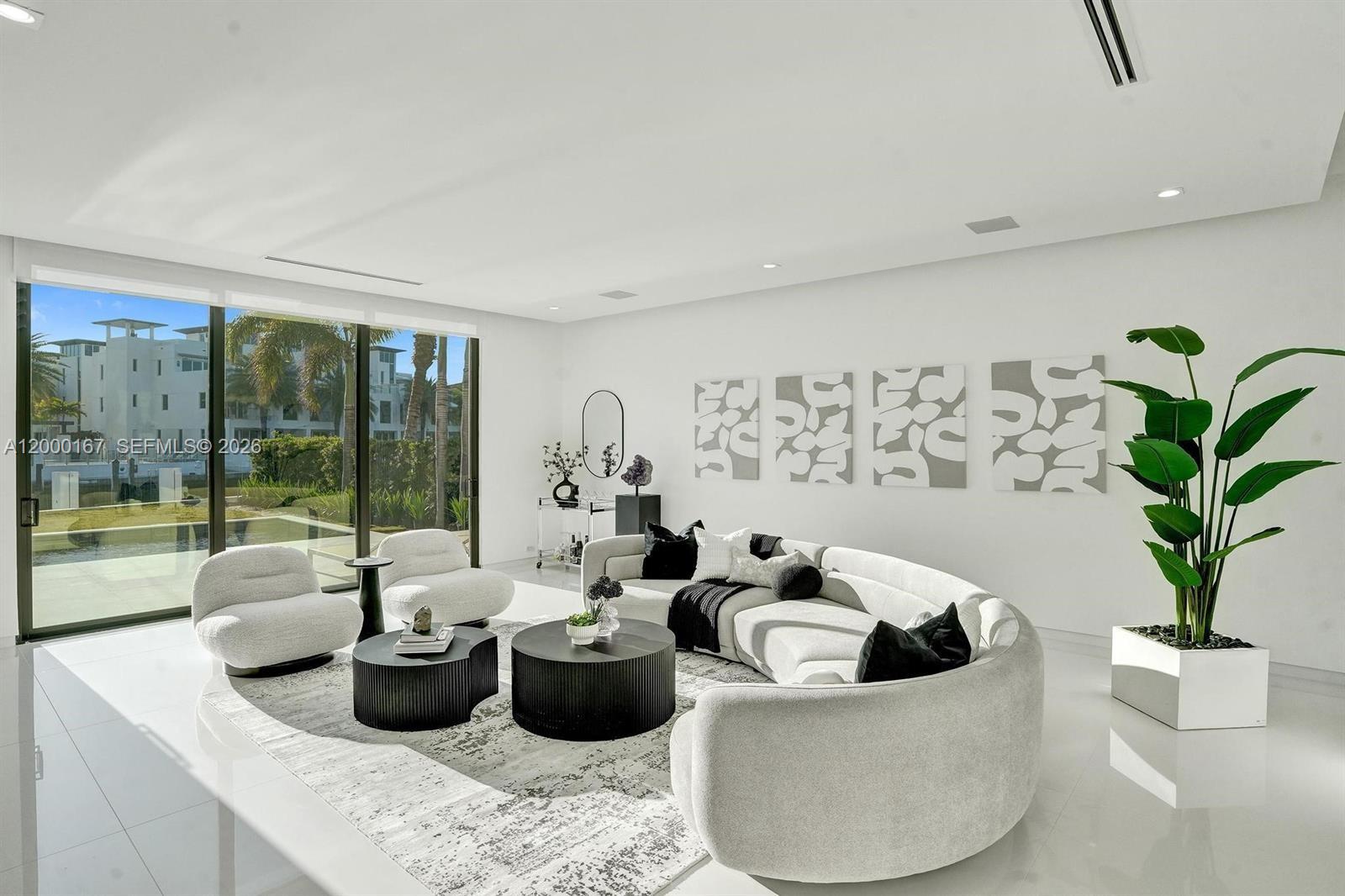 SILVER SHORES-SUB TRACT - Residential