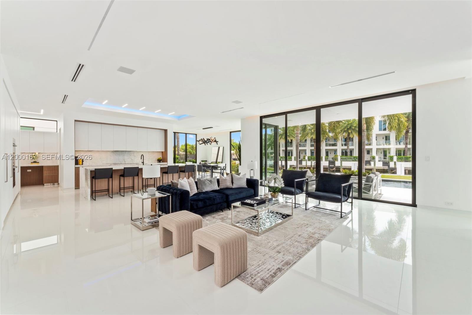 SILVER SHORES-SUB TRACT - Residential