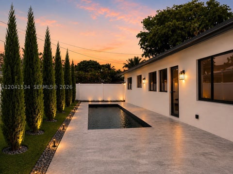 Photo of 5718 NE 15th Ave, Fort Lauderdale, FL 33334 (MLS # A12041534)