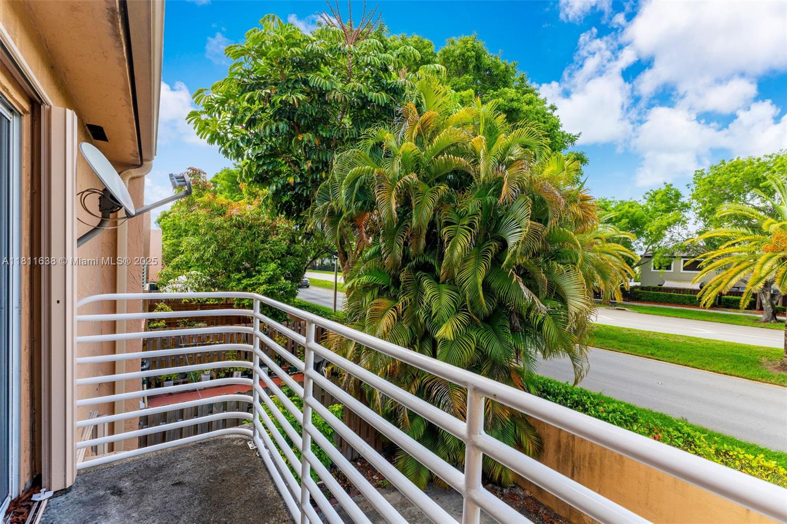 CHATEAUBLEAU AT HAMMOCKS - Residential
