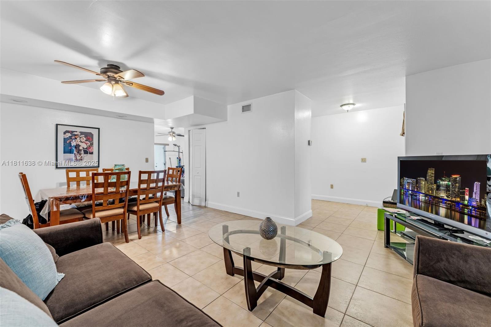 CHATEAUBLEAU AT HAMMOCKS - Residential