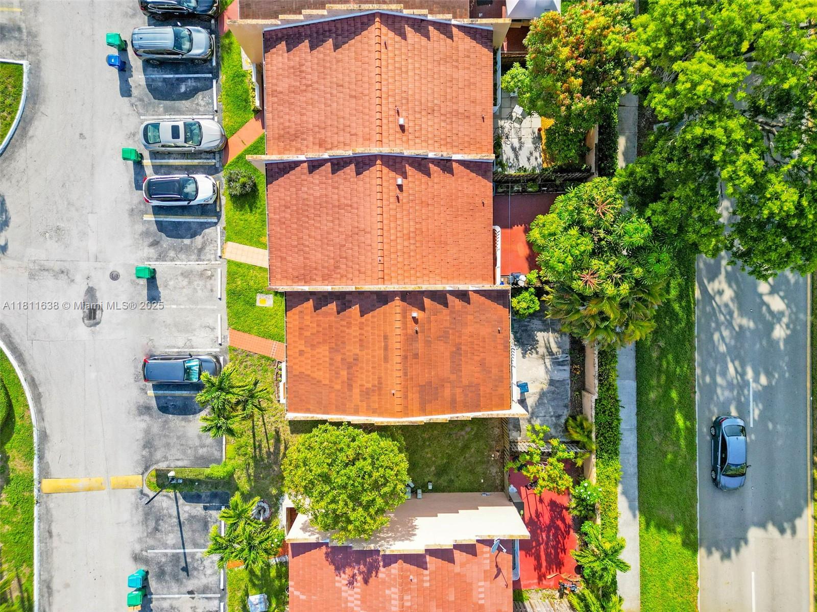 CHATEAUBLEAU AT HAMMOCKS - Residential
