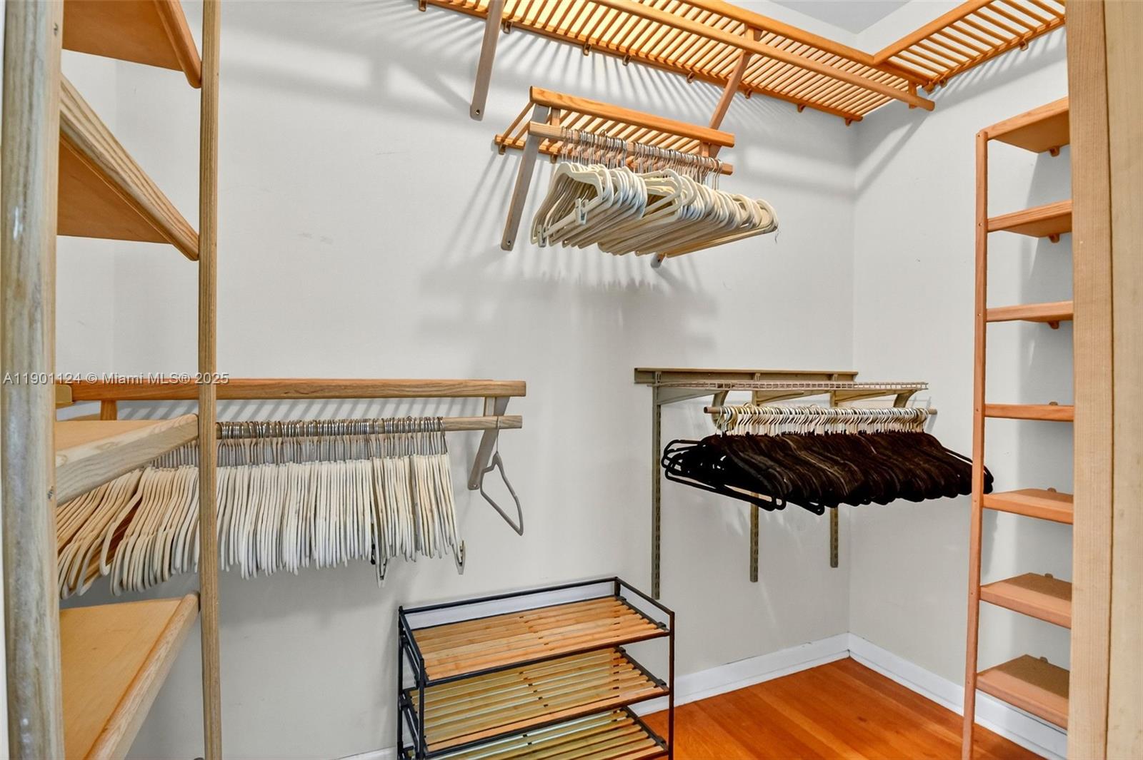 NORTH SHORE TERRACE 1 - Residential Lease