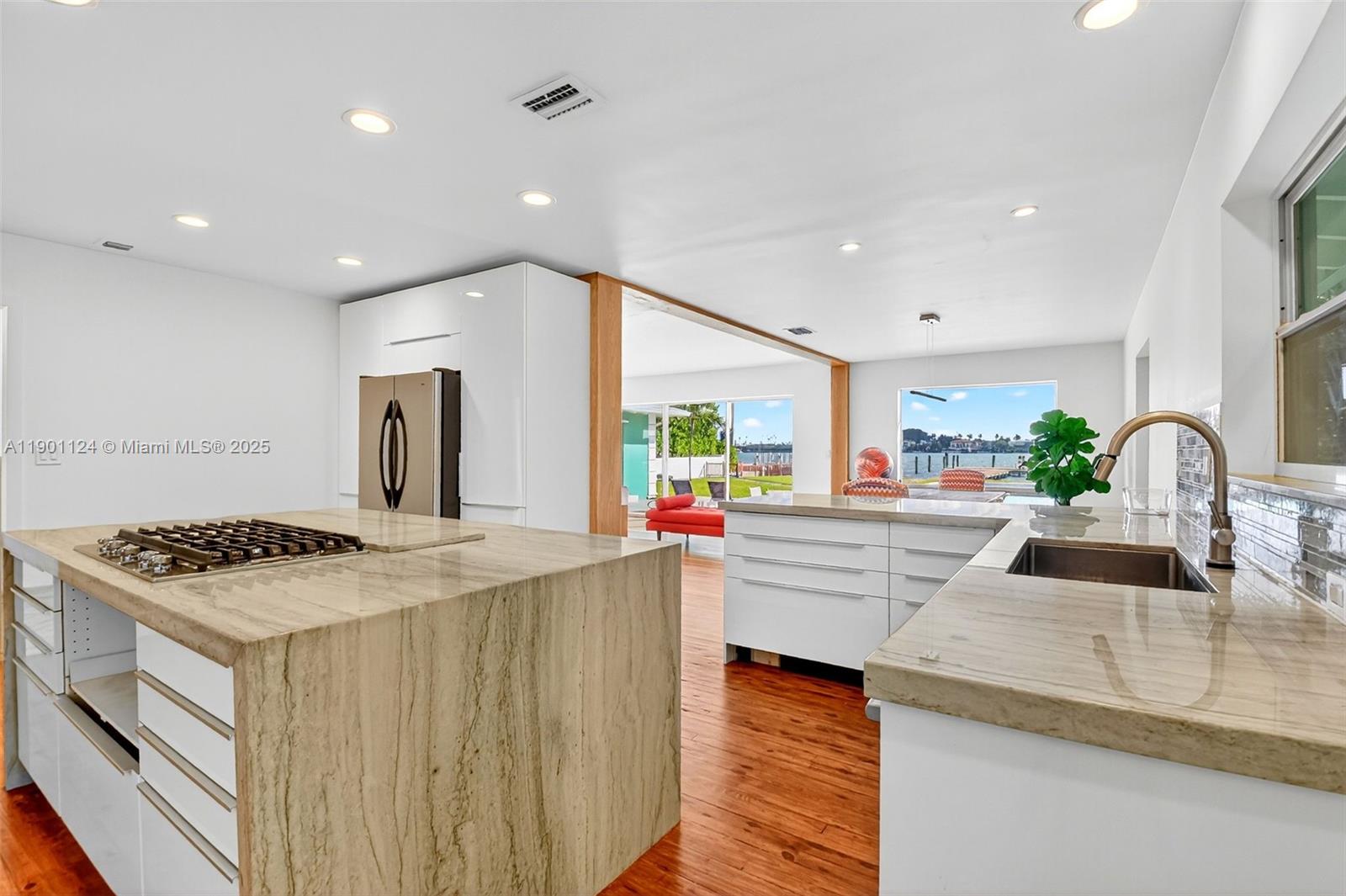 NORTH SHORE TERRACE 1 - Residential Lease