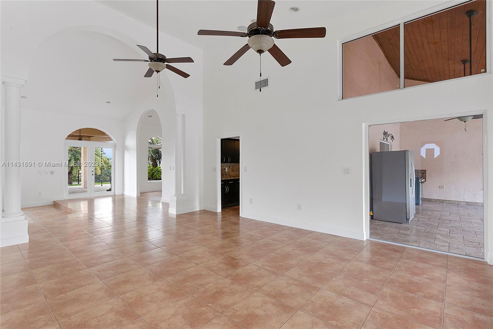 FLORIDA FRUIT LAND COMPAN - Residential