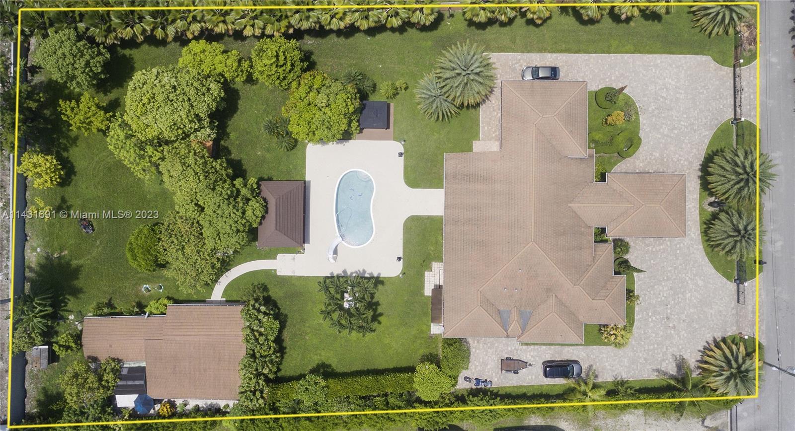 FLORIDA FRUIT LAND COMPAN - Residential