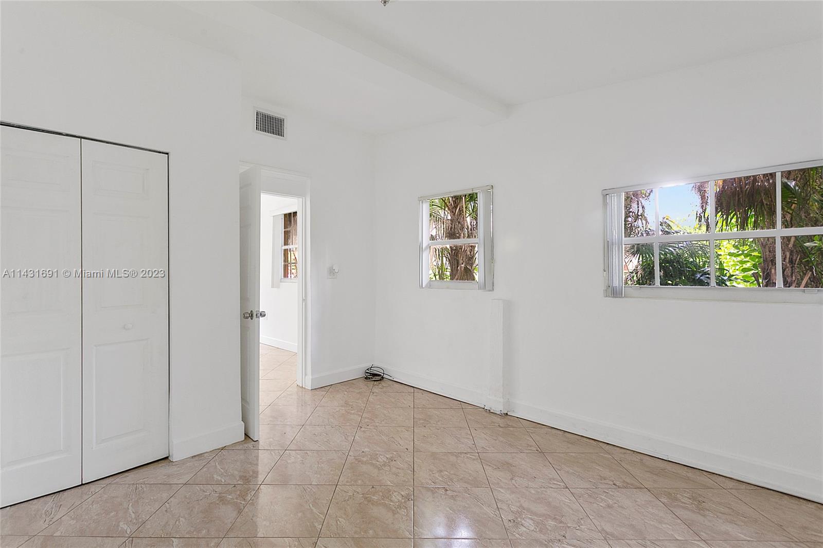 FLORIDA FRUIT LAND COMPAN - Residential