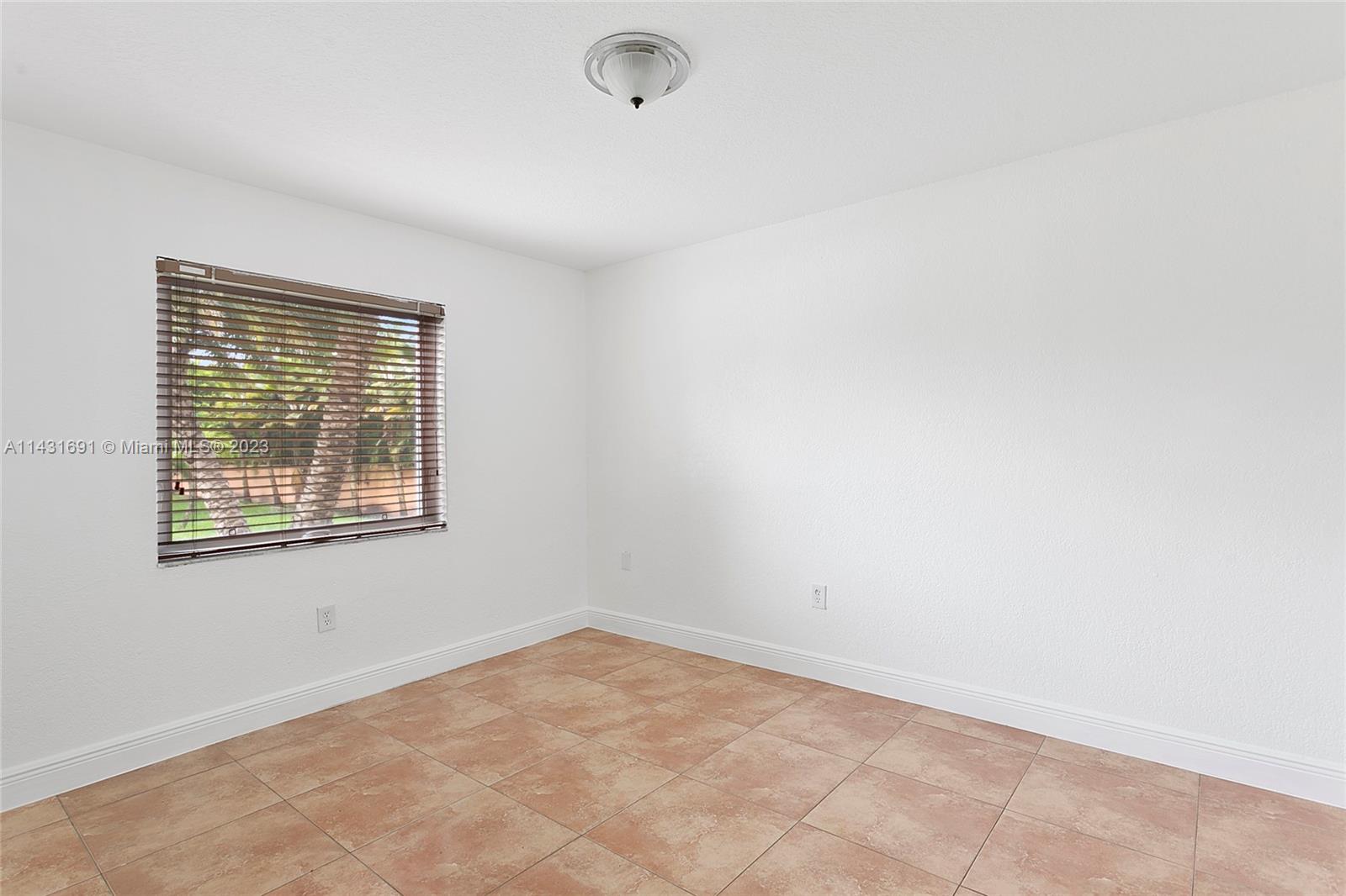 FLORIDA FRUIT LAND COMPAN - Residential