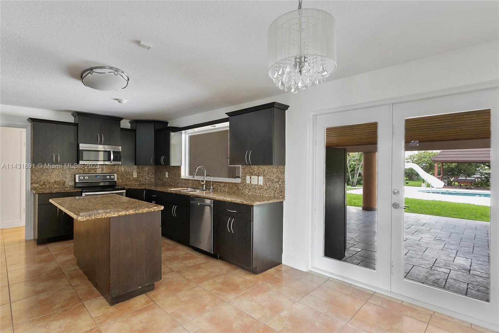 FLORIDA FRUIT LAND COMPAN - Residential