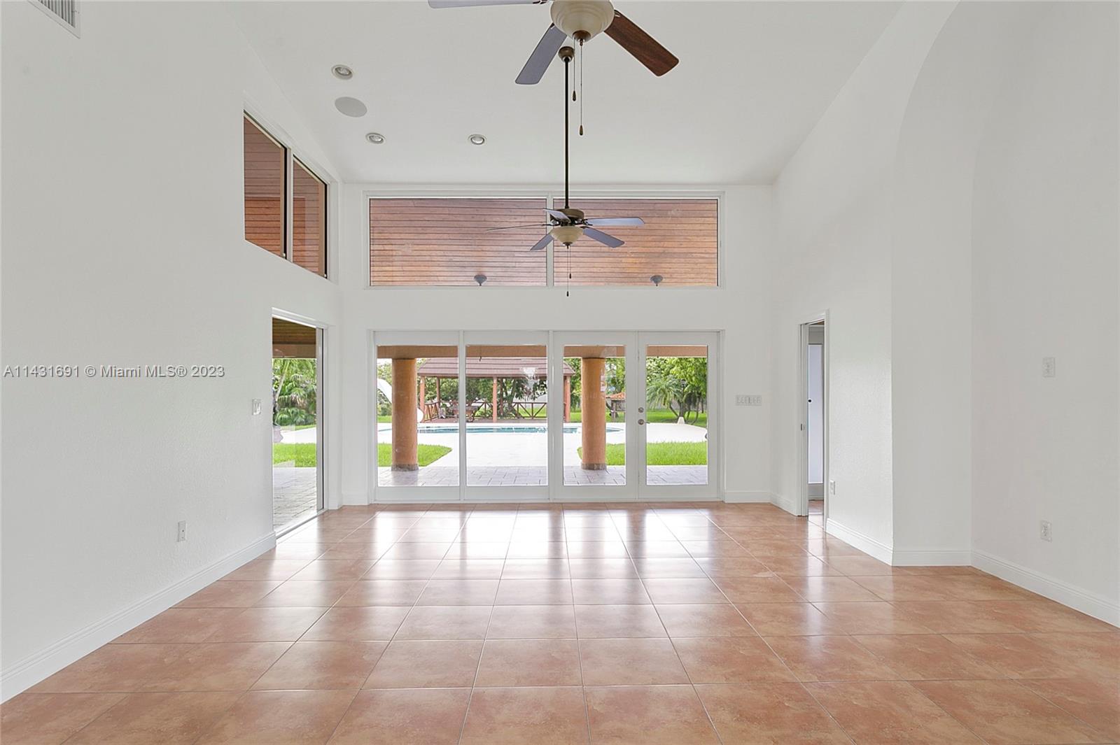 FLORIDA FRUIT LAND COMPAN - Residential