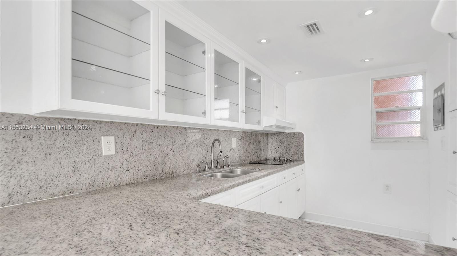 PALM-WEST GARDENS CONDO - Residential Lease