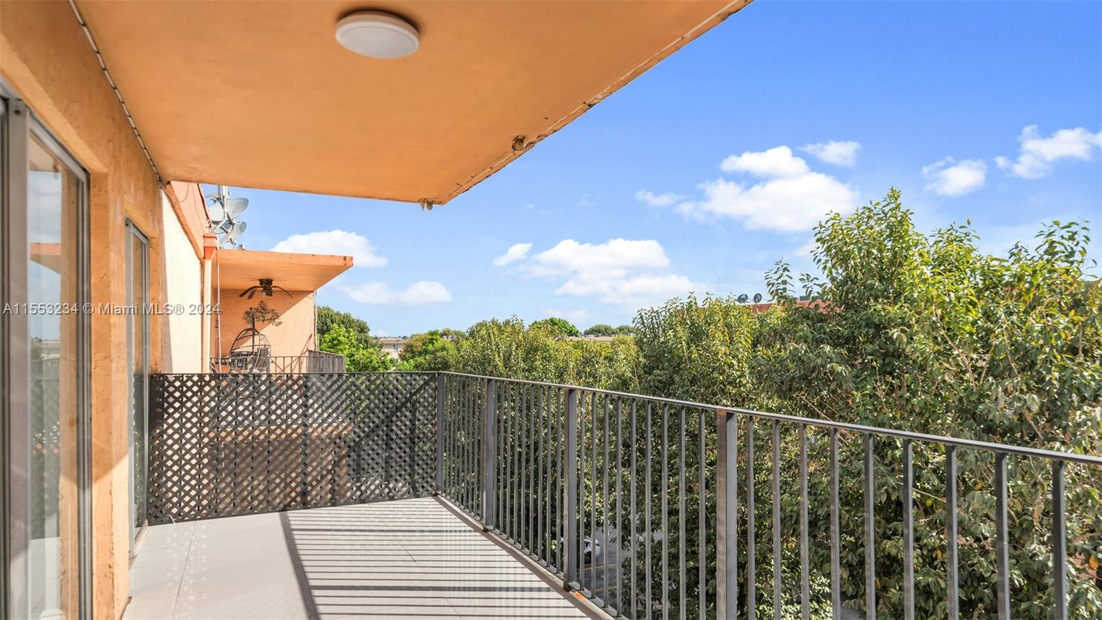 PALM-WEST GARDENS CONDO - Residential Lease