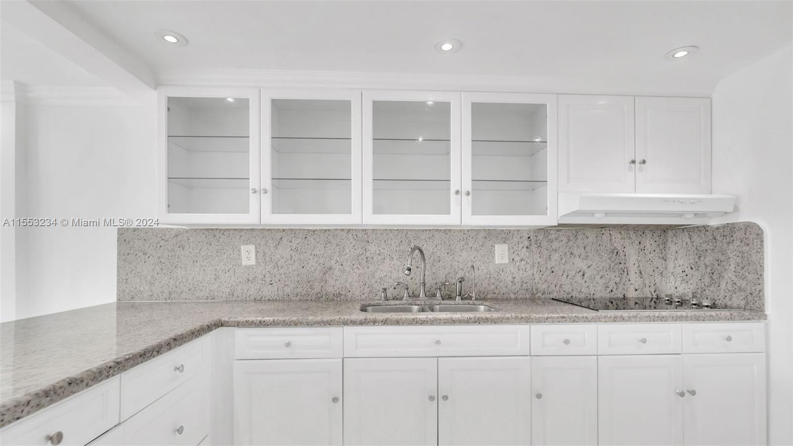 PALM-WEST GARDENS CONDO - Residential Lease
