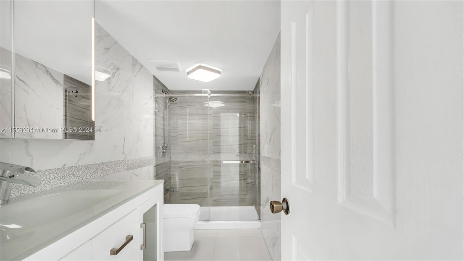PALM-WEST GARDENS CONDO - Residential Lease