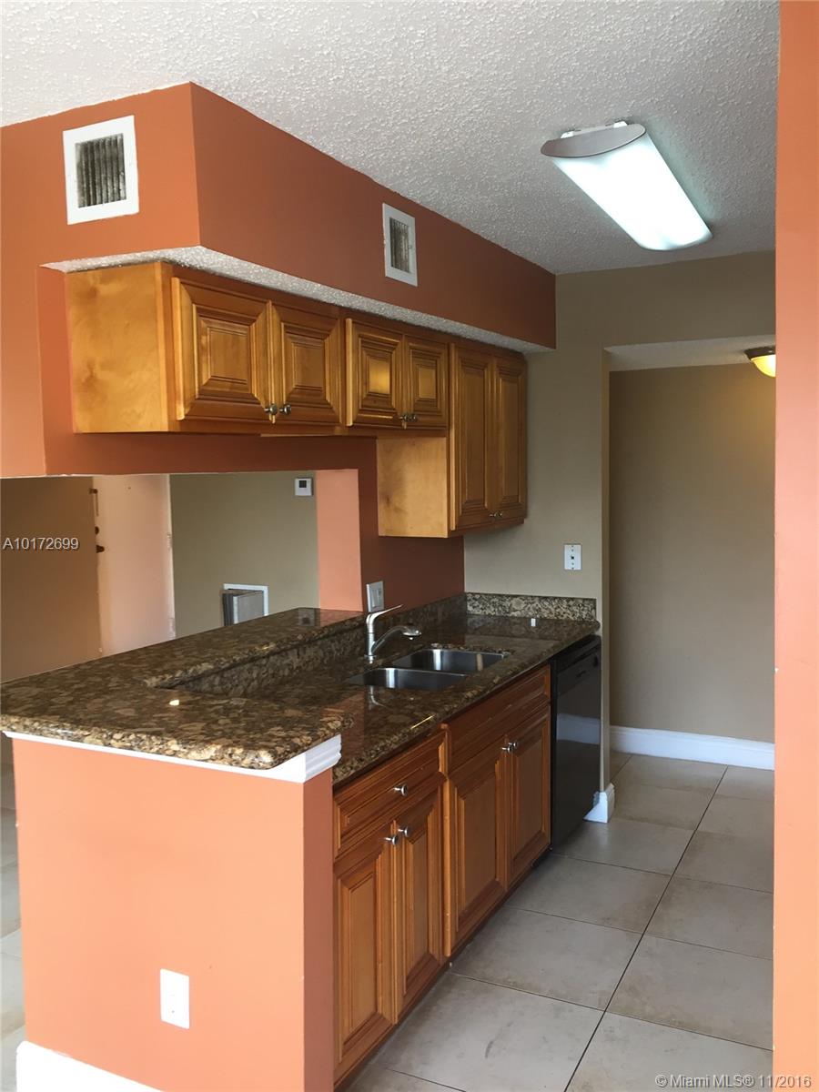 Lexington On The Green - Residential Lease