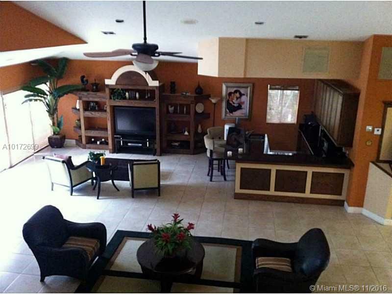 Lexington On The Green - Residential Lease