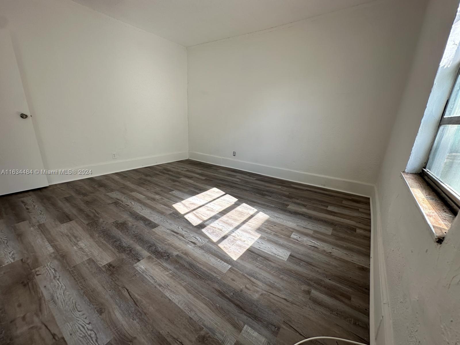 HOLLYWOOD SOUTH SIDE ADD - Residential Income