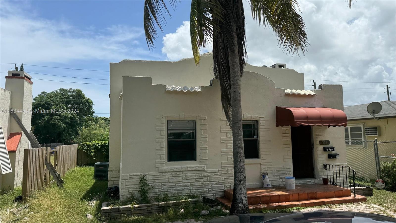 HOLLYWOOD SOUTH SIDE ADD - Residential Income