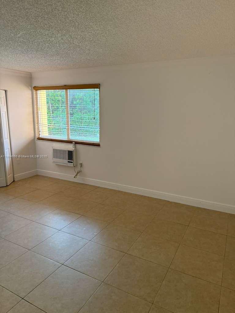 CORAL GATE WEST CONDO - Residential Lease