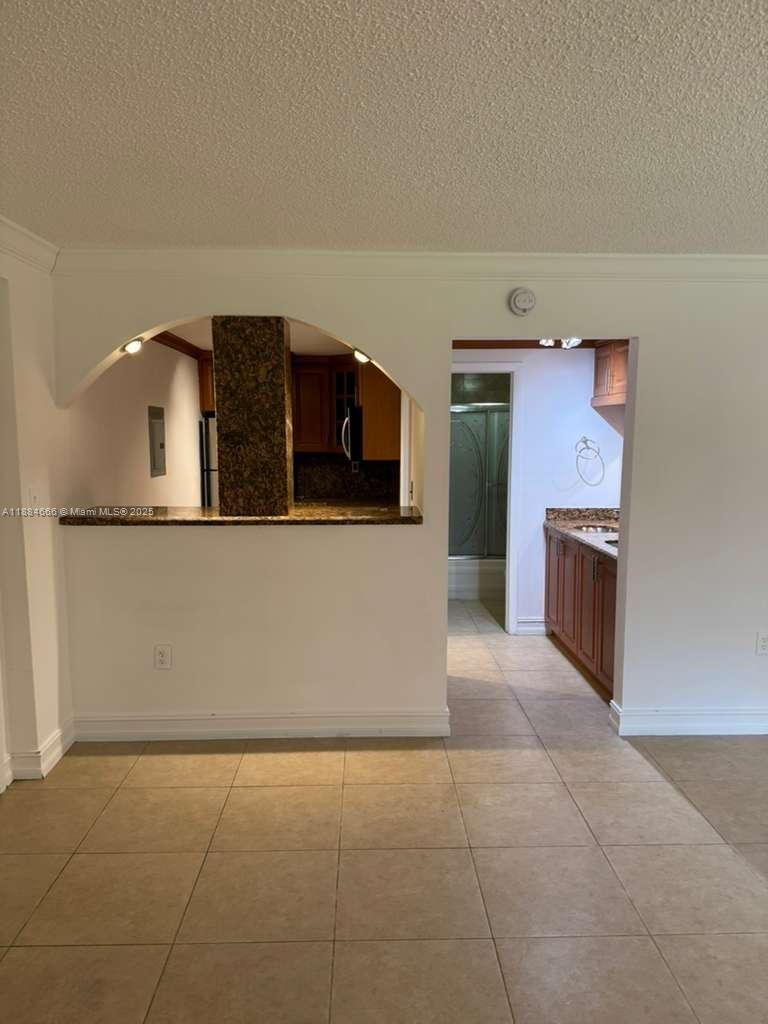 CORAL GATE WEST CONDO - Residential Lease