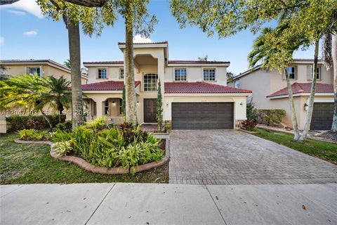 Photo of 1325 Chenille Cir, Weston, FL 33327 (MLS # A12047503)