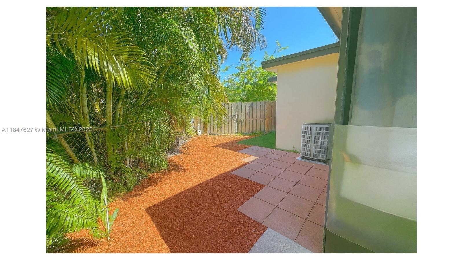 LAKEWAY ADDITION - Residential