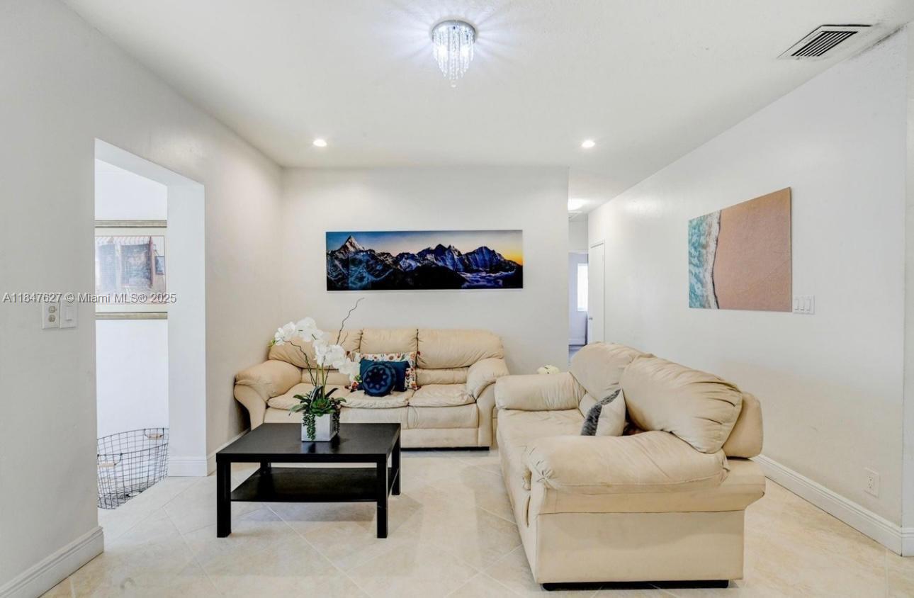 LAKEWAY ADDITION - Residential