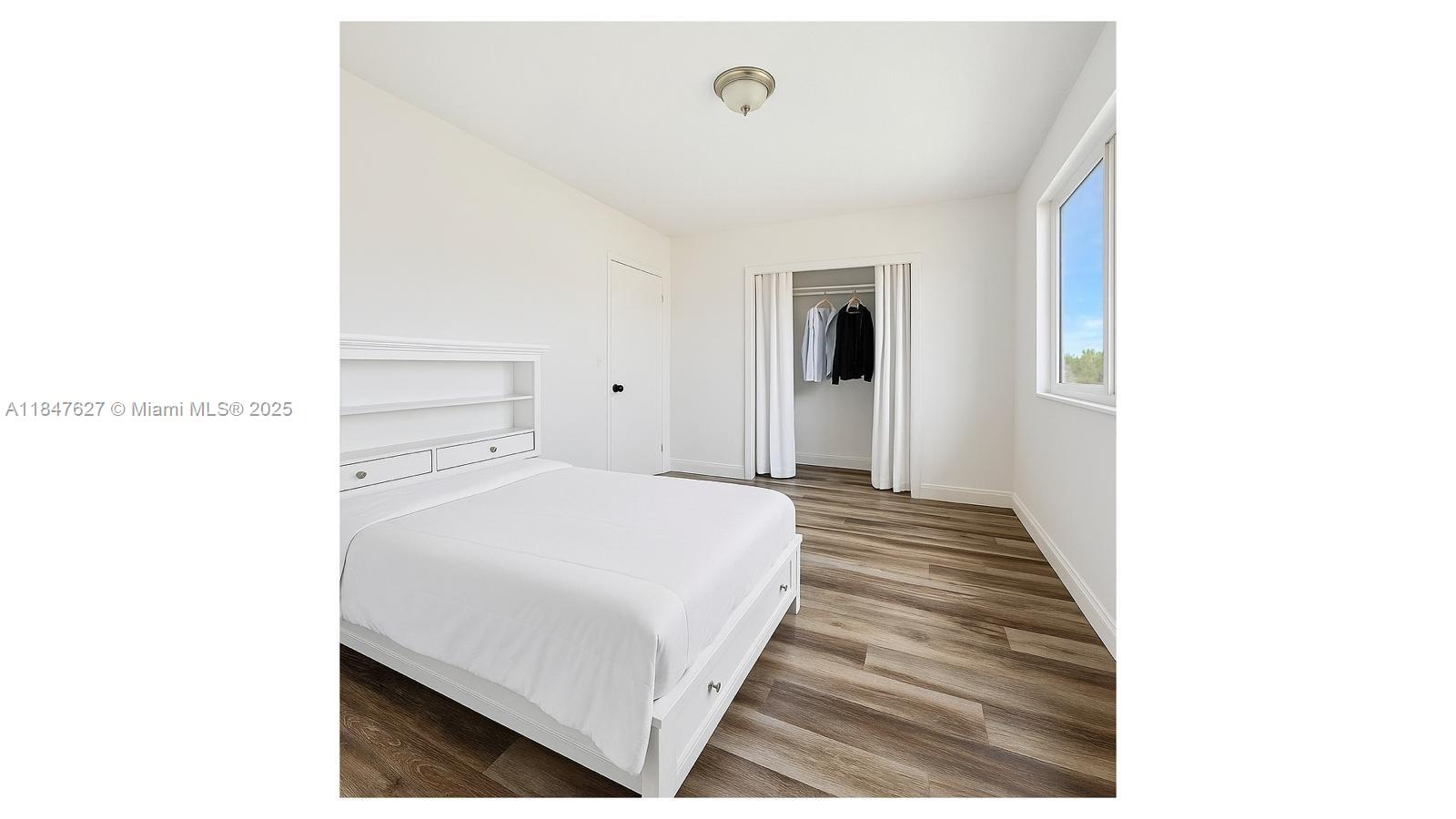 LAKEWAY ADDITION - Residential