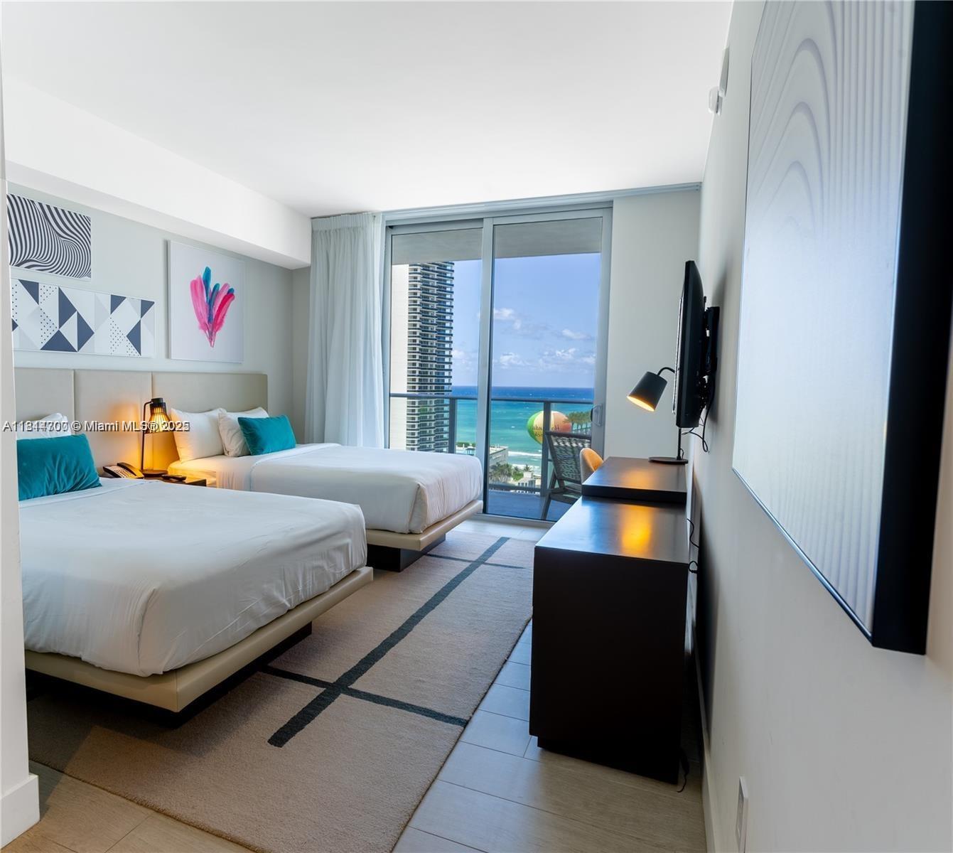 Hyde Beach House - Residential