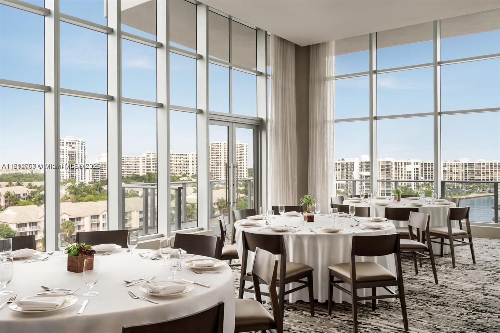 Hyde Beach House - Residential