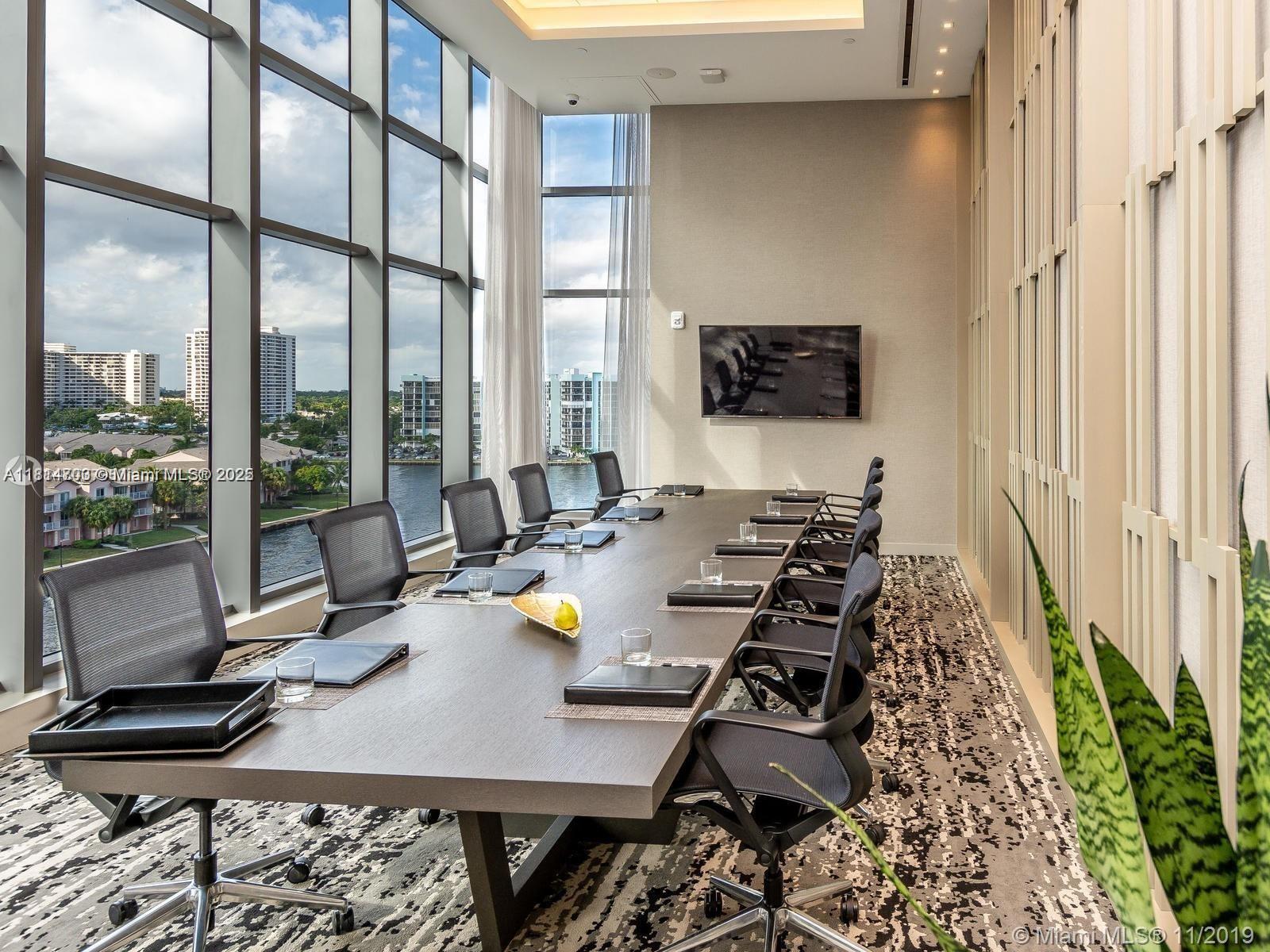 Hyde Beach House - Residential