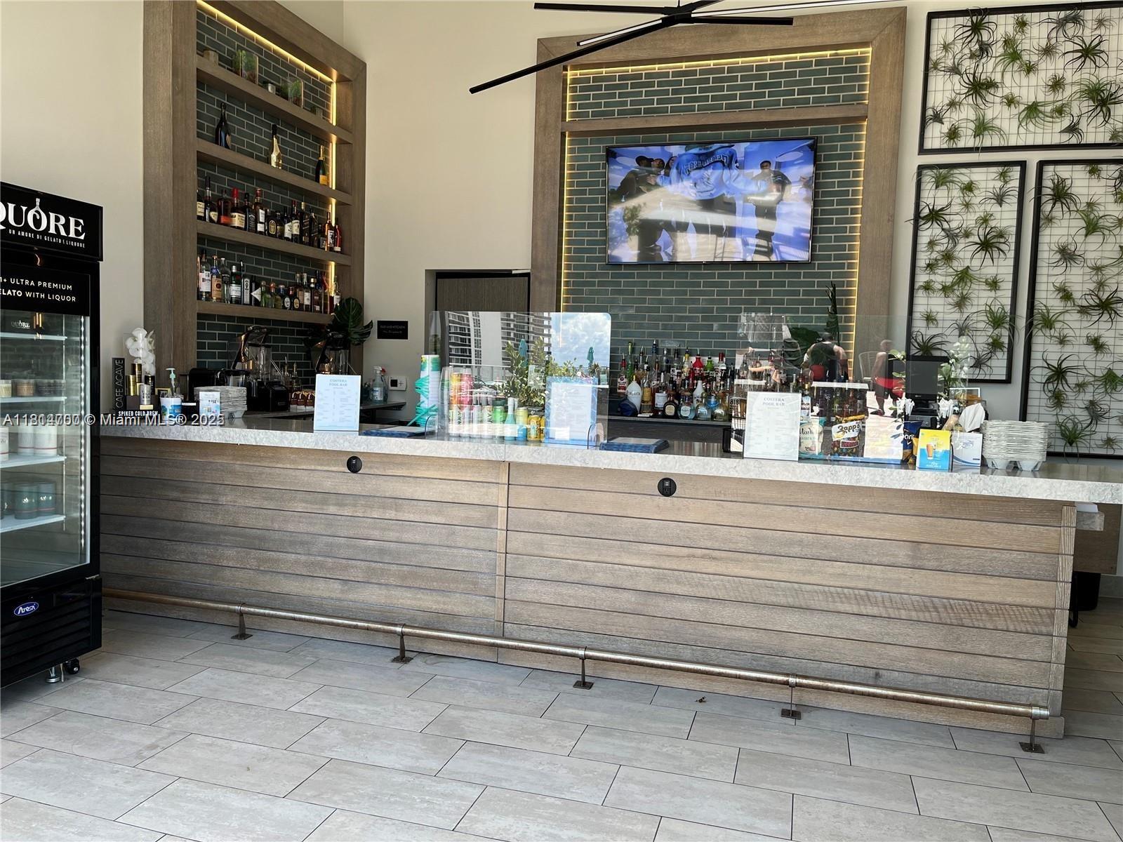 Hyde Beach House - Residential