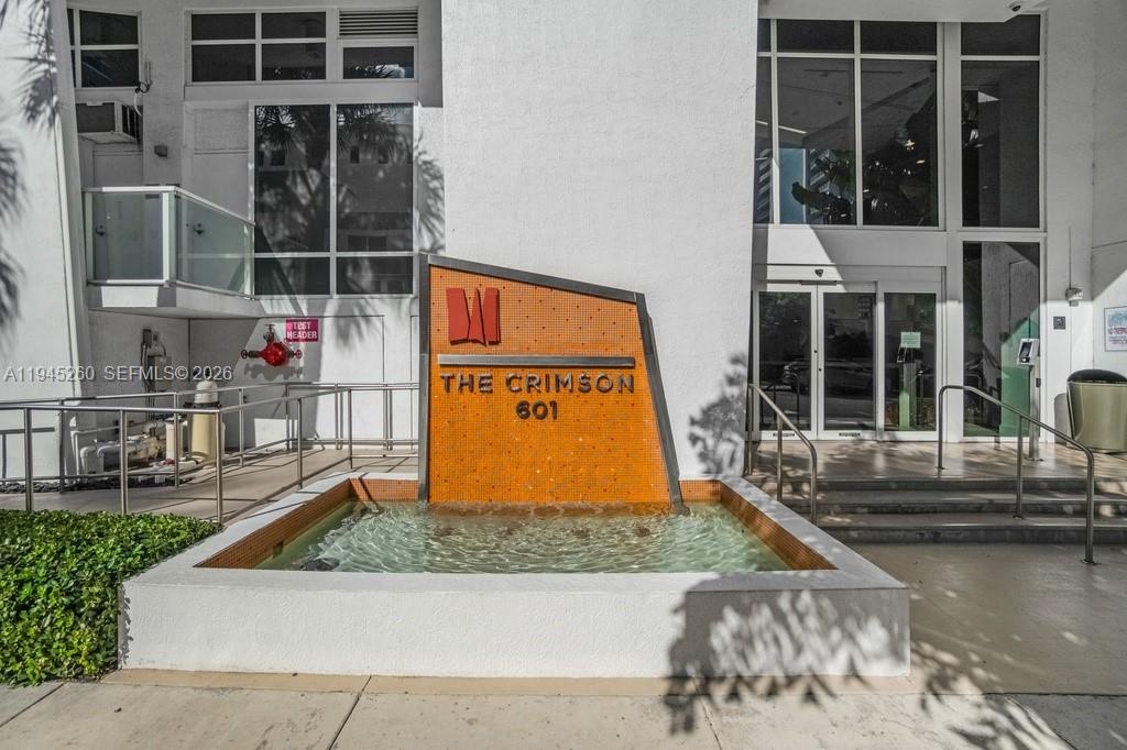 THE CRIMSON CONDO - Residential