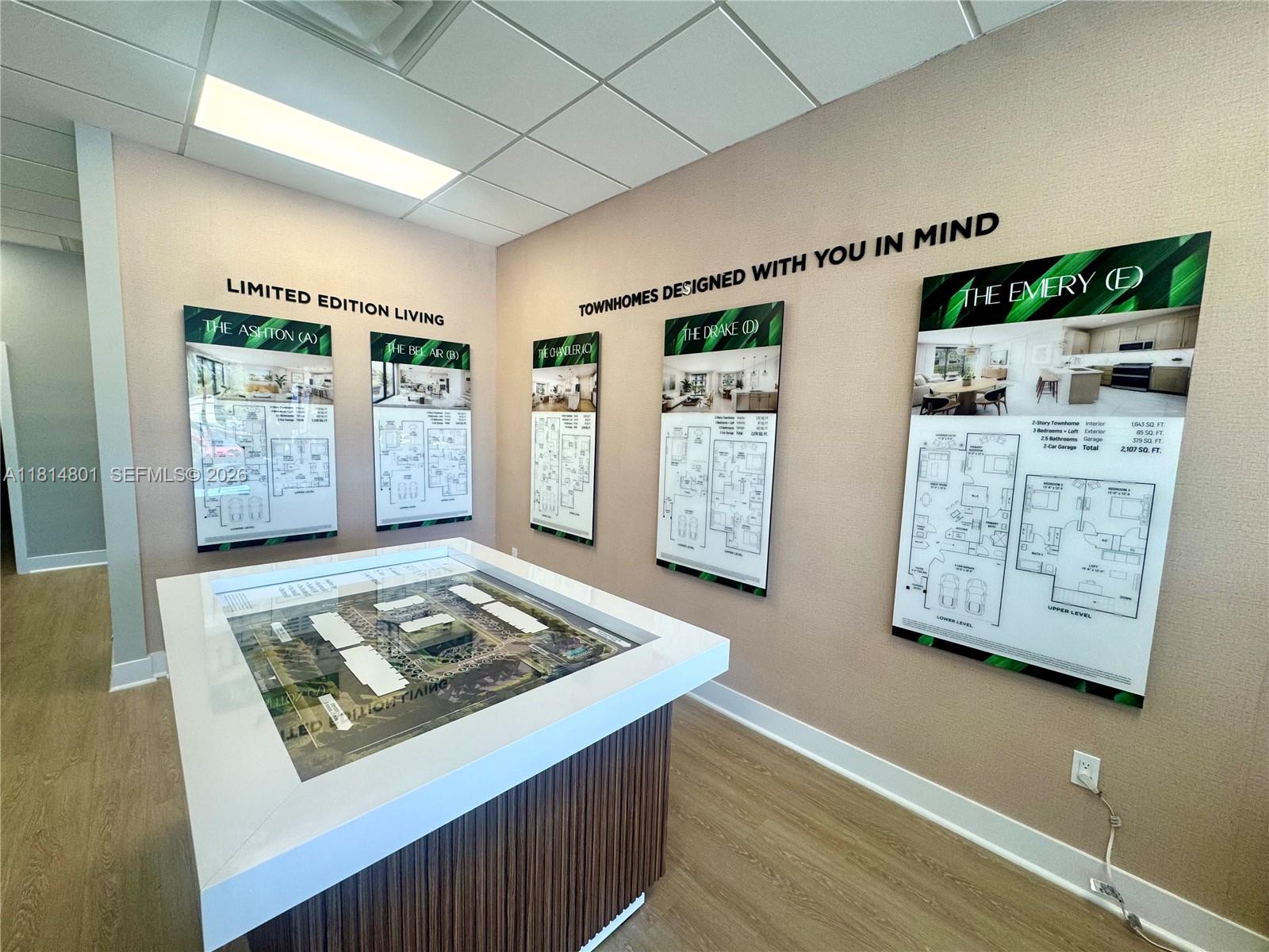 SANTA BARBARA PLACE - Residential