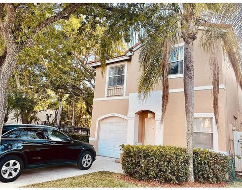 Photo of 4100 Fern Forest Rd, Cooper City, FL 33026 (MLS # A11857446)