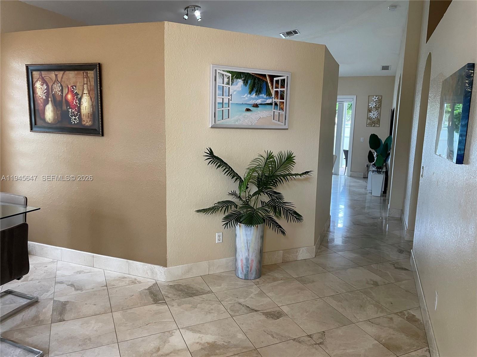 PORTOFINO OAKS - Residential