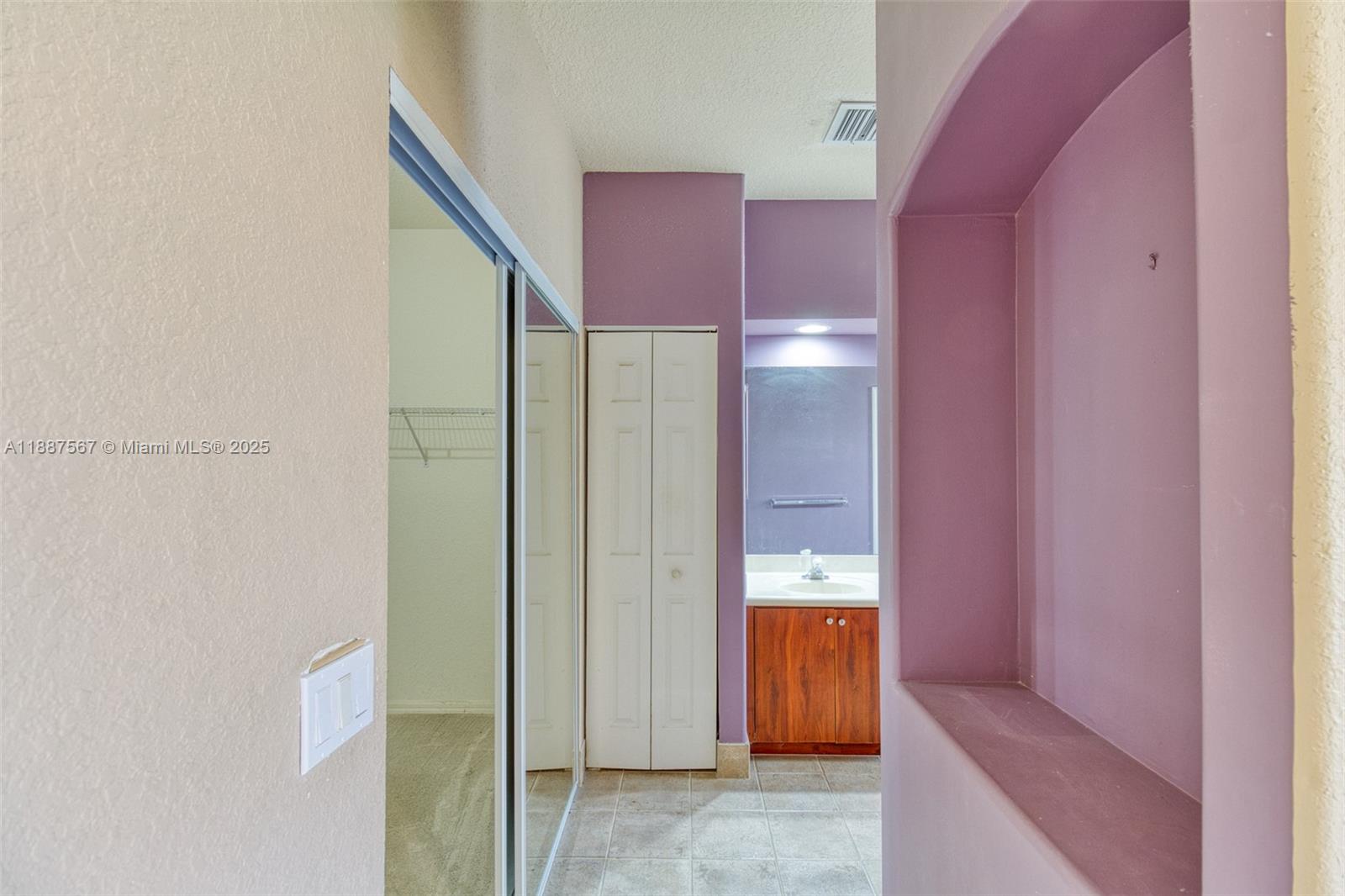 MAPLE RIDGE - Residential Lease