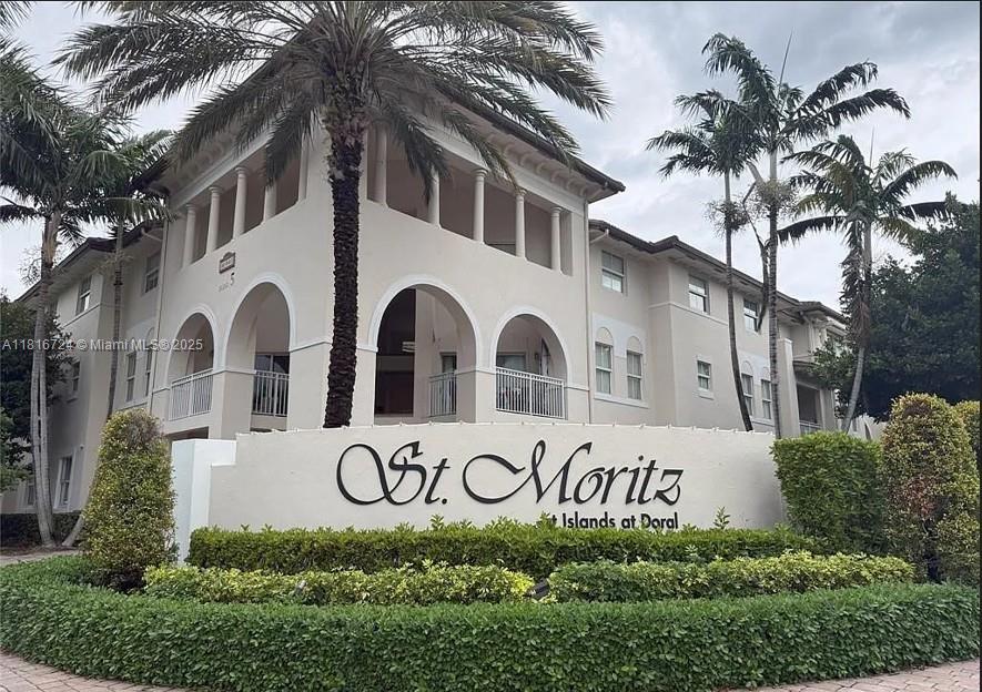 11603 Nw 89th St 214, Doral, Miami-Dade County, Florida - 2 Bedrooms  
3 Bathrooms - 