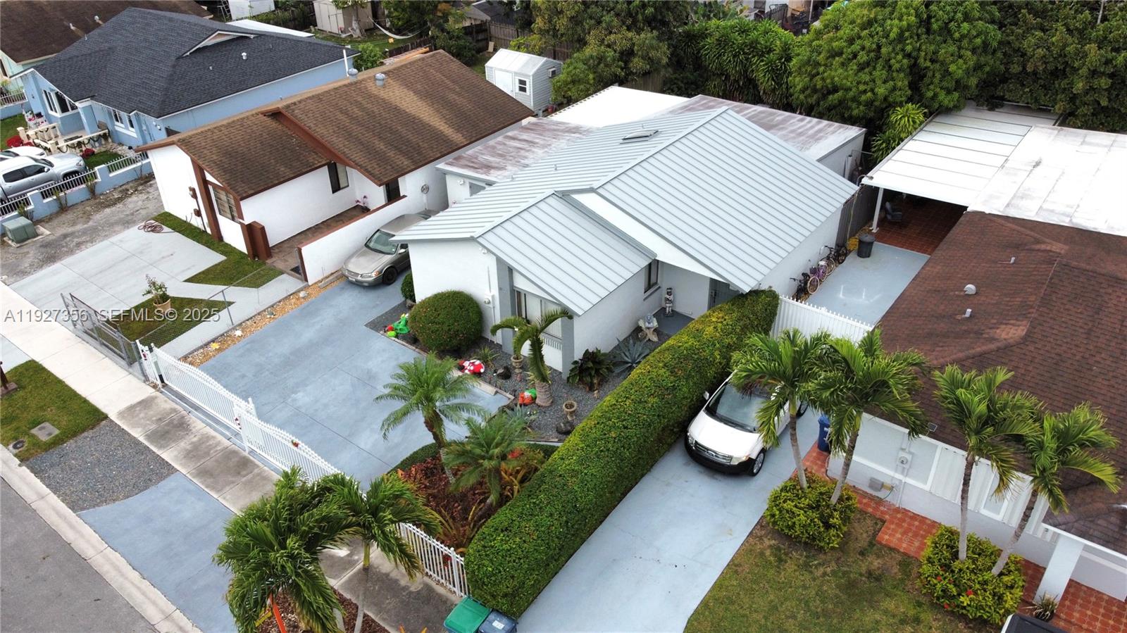 LIME GROVE ESTATES SEC 3 - Residential