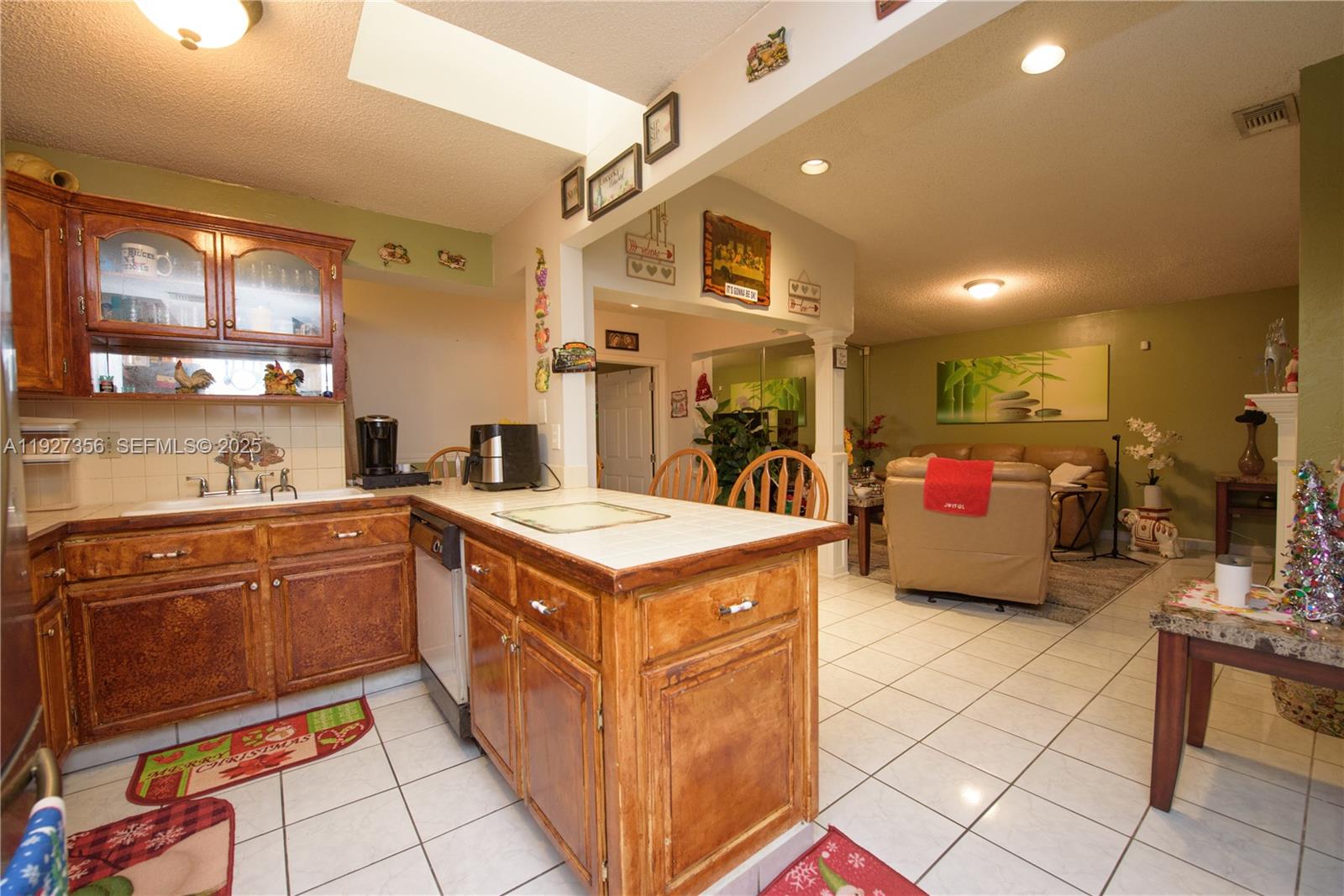 LIME GROVE ESTATES SEC 3 - Residential