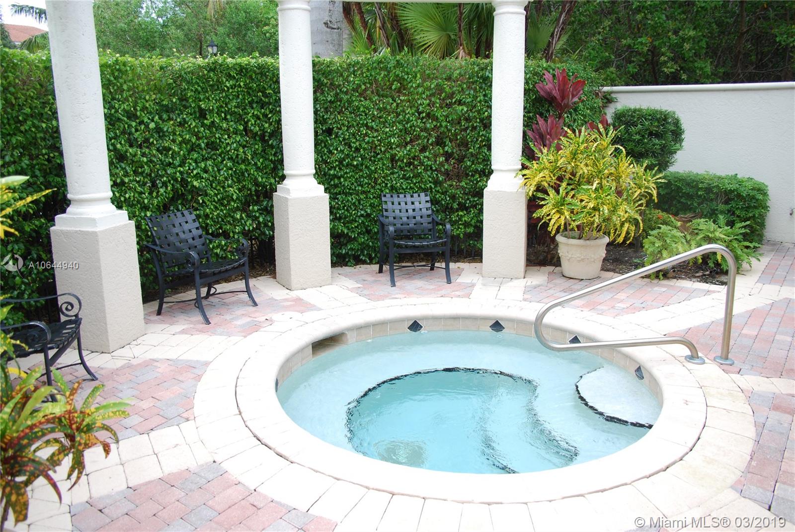 TUSCANY ON THE INTRACOAST - Residential